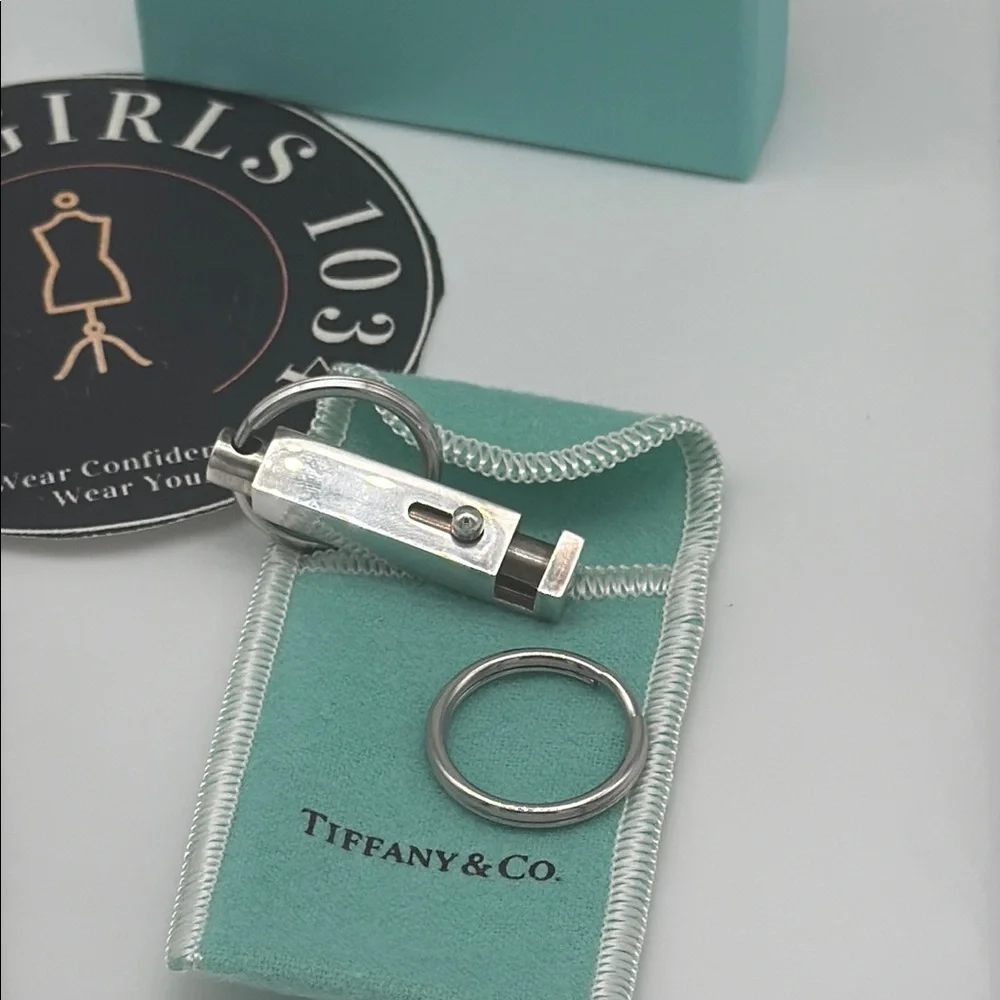 Authentic Tiffany & Co. Silver Valet Keychain with Blue Pouch & Box NWT   Unisex
